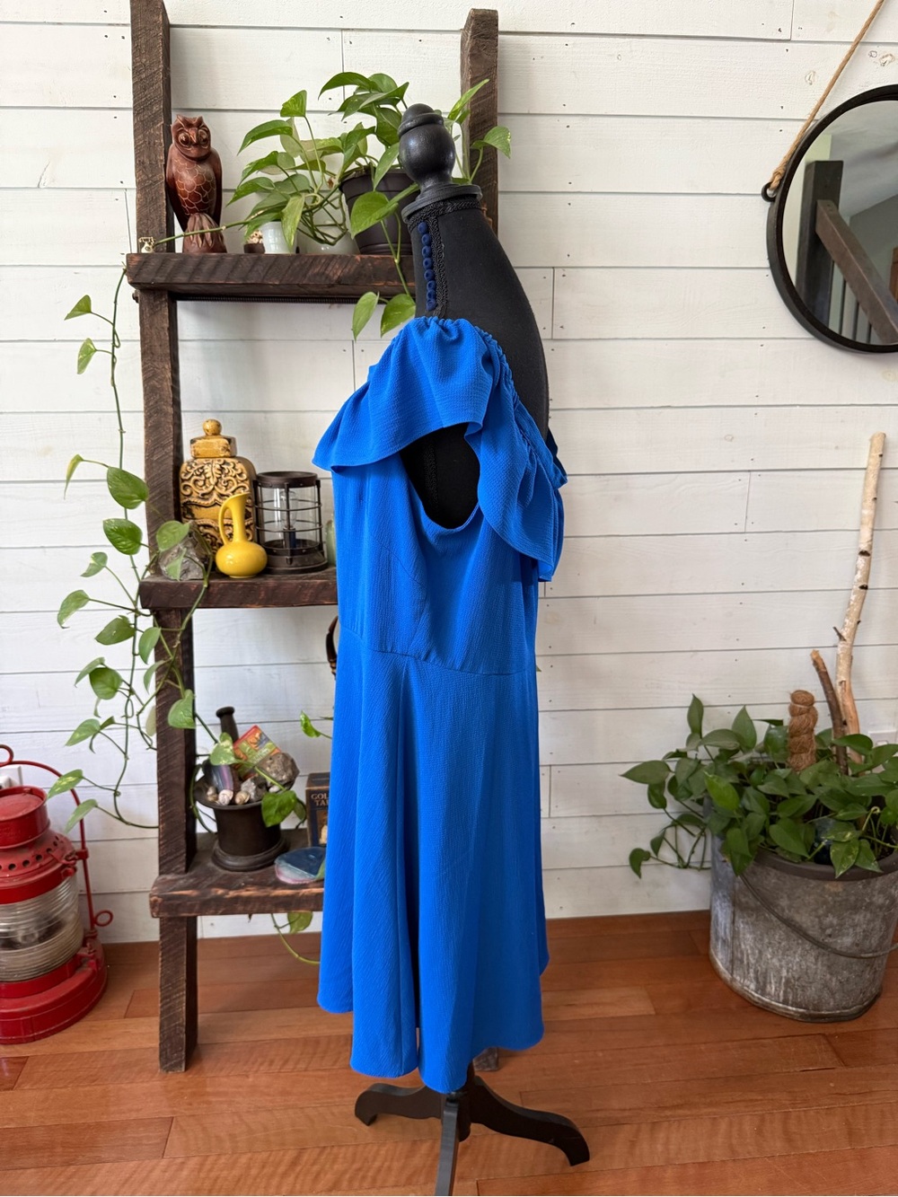 Roz & Ali Shoulder Ruffle Button-Front Royal Blue Dress Size 16 - Picture 12 of 17